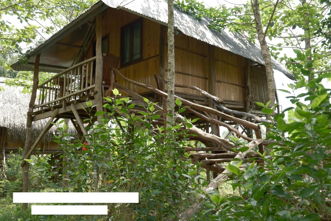 Sunny Field Eco Stilt House Villa Cát Tiên Eksteriør billede