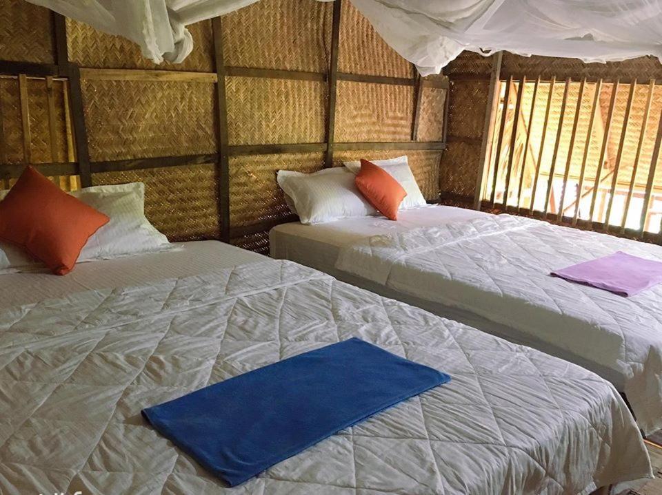 Sunny Field Eco Stilt House Villa Cát Tiên Eksteriør billede