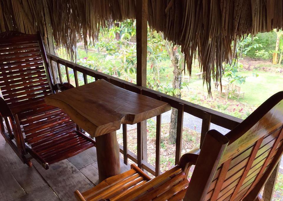 Sunny Field Eco Stilt House Villa Cát Tiên Eksteriør billede
