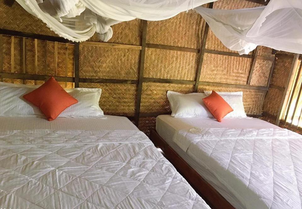 Sunny Field Eco Stilt House Villa Cát Tiên Eksteriør billede