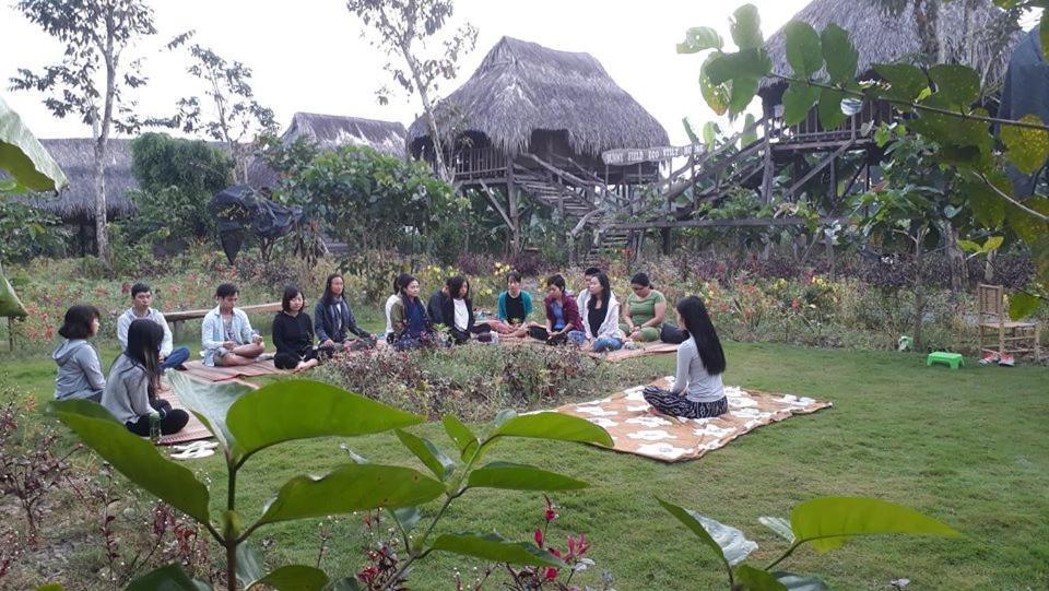 Sunny Field Eco Stilt House Villa Cát Tiên Eksteriør billede